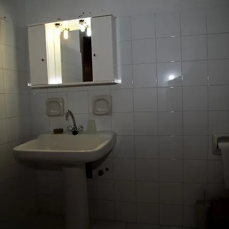 Apartment Gian Petro *